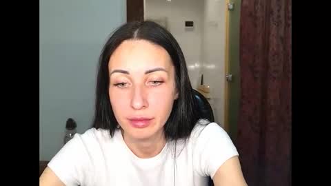 LinaLivee online show from October 30, 7:47 pm