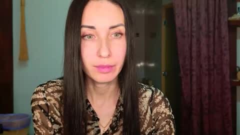 LinaLivee online show from February 10, 7:18 pm