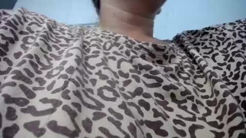 Snapshot of linasparks chatting on August 1, 6:40 pm Lina Sparks online show from August 1, 6:40 pm