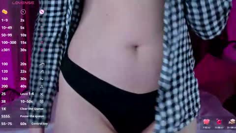 Snapshot of linda__bryant chatting on December 7, 1:03 am Linda GMT2 Mon Tu Fri Sa Su 0300am-1000 am online show from December 7, 1:03 am