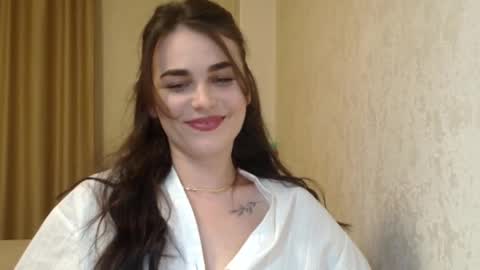 Linda online show from March 12, 8:37 pm