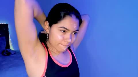 Snapshot of linda_alana chatting on September 14, 8:08 pm Alana online show from September 14, 8:08 pm