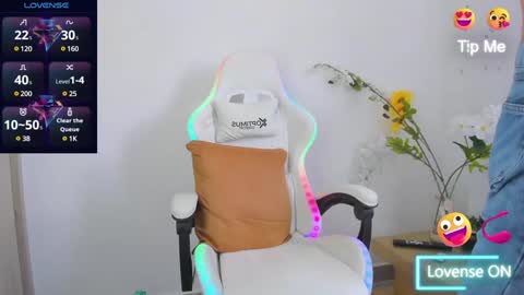 Snapshot of linda_crawford1 chatting on January 23, 5:10 pm Linda online show from January 23, 5:10 pm