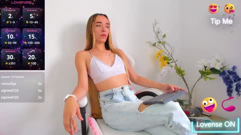 Snapshot of linda_crawford1 chatting on February 7, 8:10 pm Linda online show from February 7, 8:10 pm