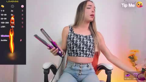 Snapshot of linda_crawford1 chatting on January 10, 7:37 pm Linda online show from January 10, 7:37 pm