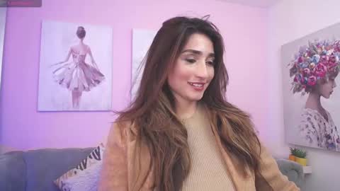 Maria Paula online show from October 1, 12:11 pm