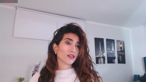 Maria Paula online show from April 4, 12:13 pm