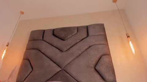 Linda Saenz online show from February 17, 3:09 pm