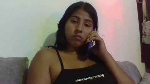 Snapshot of linda_sanchez chatting on September 9, 11:59 pm linda online show from September 9, 11:59 pm