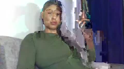 Snapshot of linda_sanchez chatting on September 14, 8:52 pm linda online show from September 14, 8:52 pm