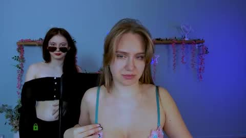 linda_save online show from May 4, 2:18 am