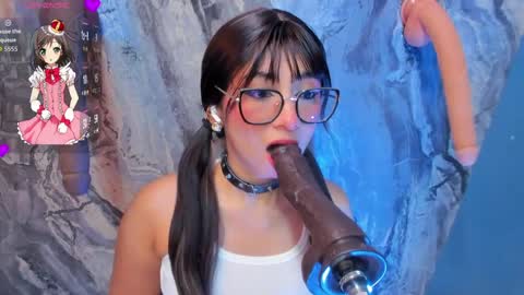 linda_sofi__ online show from April 7, 8:42 pm