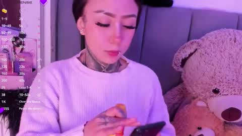 Snapshot of lindaa_miller chatting on January 17, 5:12 am linda miller online show from January 17, 5:12 am