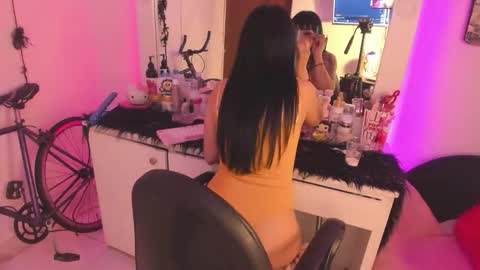 Snapshot of lindaa_miller chatting on March 2, 7:15 am linda miller online show from March 2, 7:15 am