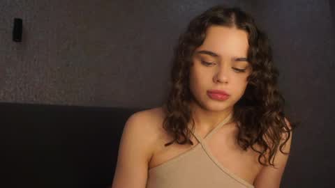 Linda online show from April 30, 1:06 pm