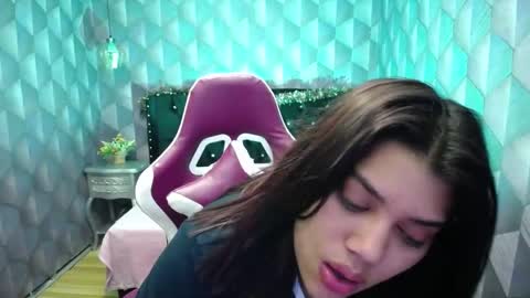    online show from January 5, 6:02 am