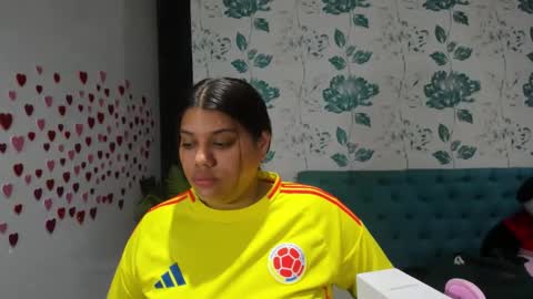    online show from January 25, 10:18 pm