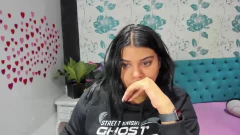    online show from February 1, 6:08 pm