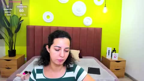 Linda online show from March 16, 1:33 am