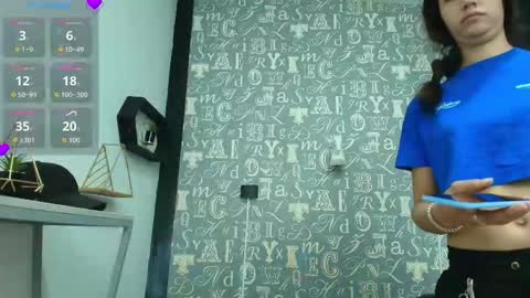  Lindsey  online show from November 22, 12:04 pm