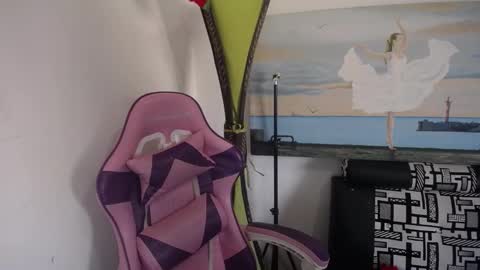 lindsey_2023 online show from January 16, 3:13 pm