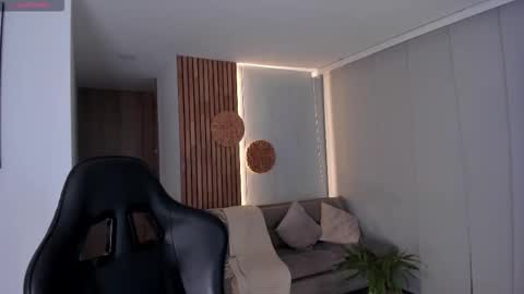 call me annie online show from October 8, 12:19 am