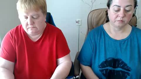 Lindy Jeanie20 online show from June 7, 11:14 am