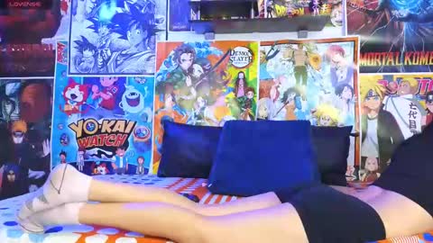 Snapshot of ling_ling24 chatting on December 17, 4:21 pm ling ling24 online show from December 17, 4:21 pm