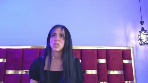 Snapshot of ling_ling24 chatting on January 23, 9:39 am ling ling24 online show from January 23, 9:39 am