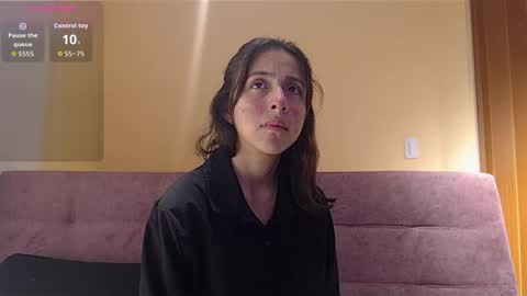 Snapshot of ling_ling24 chatting on October 3, 10:56 am ling ling24 online show from October 3, 10:56 am