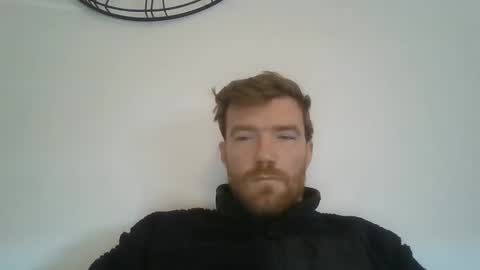 Snapshot of linguistixx333 chatting on February 27, 1:44 pm linguistixx333 online show from February 27, 1:44 pm