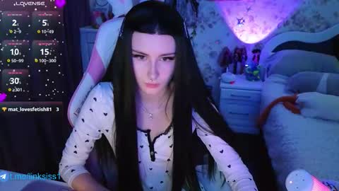 linksiss online show from December 2, 8:59 pm