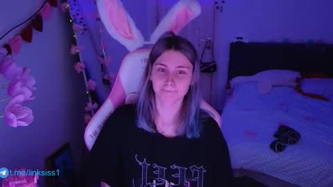 linksiss online show from March 9, 5:22 am