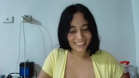 linsay10 online show from June 28, 4:18 am