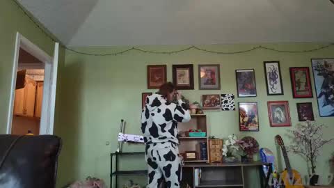 Linzy19 online show from December 5, 4:14 pm