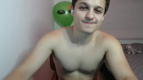 Snapshot of lioncluess chatting on January 7, 7:16 pm Lion Cluess online show from January 7, 7:16 pm