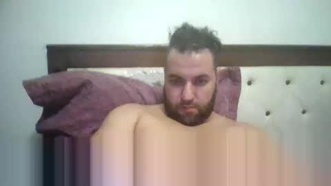 Snapshot of lioneabidou1 chatting on December 19, 9:33 pm lioneabidou1 online show from December 19, 9:33 pm