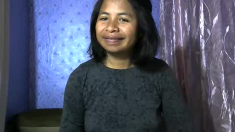 liora online show from September 22, 1:51 am