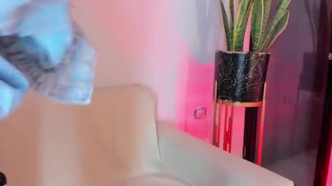 Liorah wolf online show from March 25, 7:53 pm