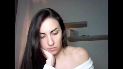 lioranwe online show from May 30, 2:08 am