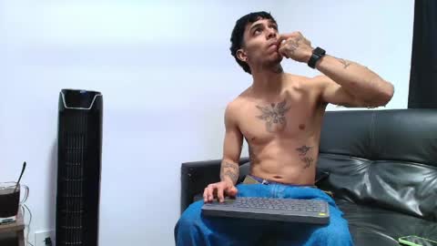 Lior Vante online show from April 7, 2:45 am