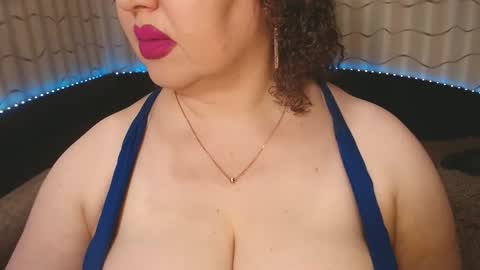 Snapshot of lipsaddiction chatting on March 15, 1:39 pm LIpsAddiction online show from March 15, 1:39 pm