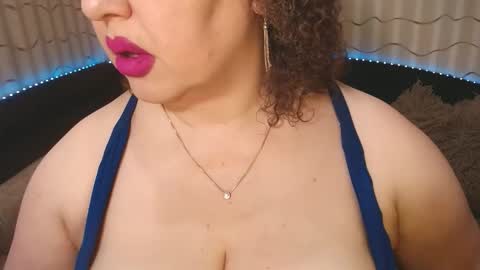 Snapshot of lipsaddiction chatting on March 23, 2:21 pm LIpsAddiction online show from March 23, 2:21 pm