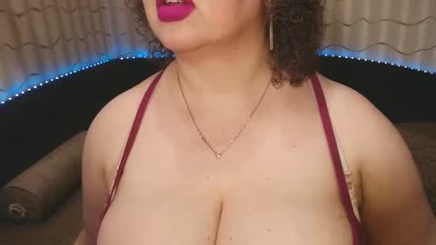 Snapshot of lipsaddiction chatting on March 26, 1:49 pm LIpsAddiction online show from March 26, 1:49 pm