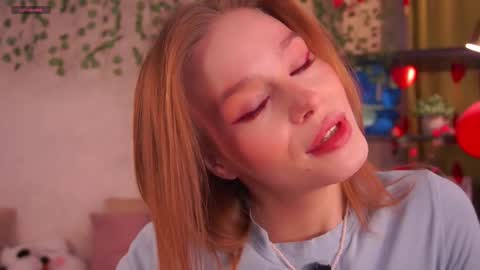 Lina online show from February 19, 1:45 am