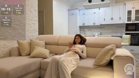 lipsylolly online show from April 10, 8:46 pm