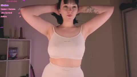 lirara online show from June 17, 2:29 pm