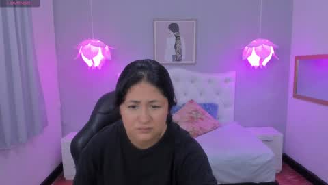 Lisa online show from February 25, 11:30 am