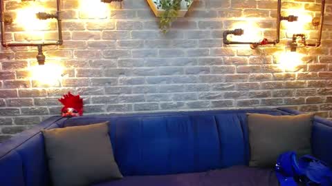 Lisa Caprice online show from March 7, 8:34 am