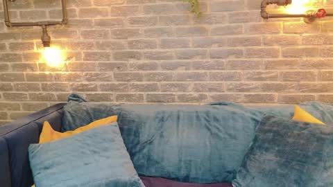 Lisa Caprice online show from March 27, 8:26 am